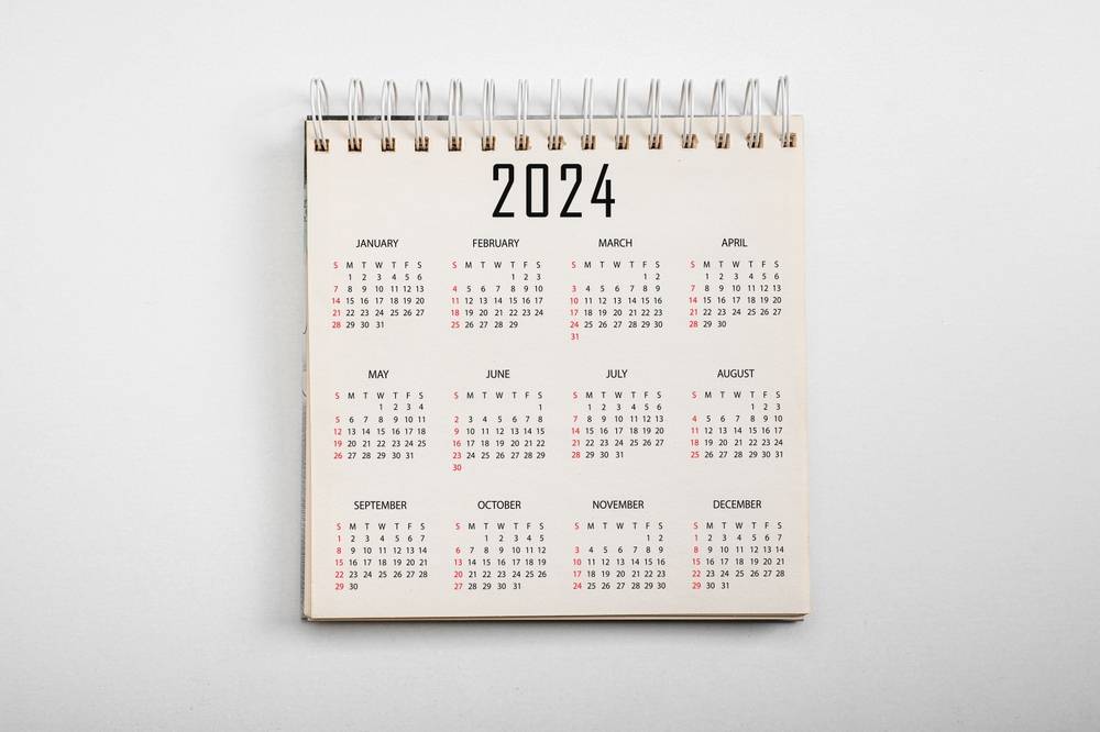 Calendar,Year,2024,Schedule.,2024,Desk,Calender,Notepad,On,Light